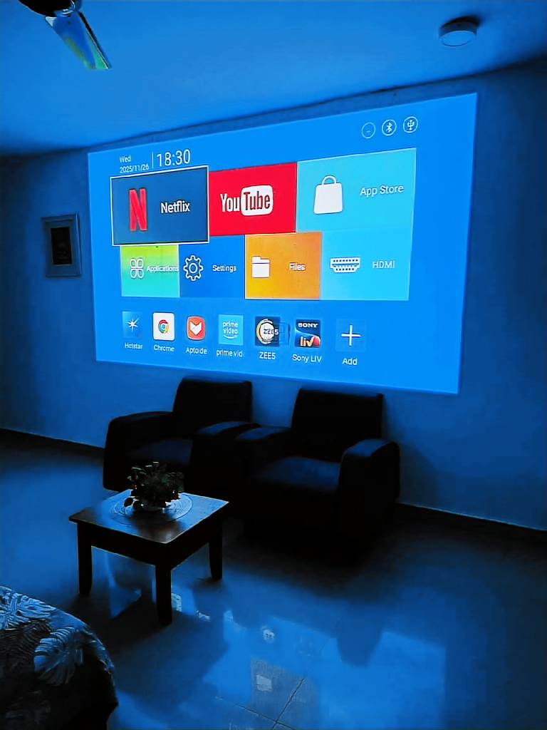 Bathtub & Big screen retreat — photo 3