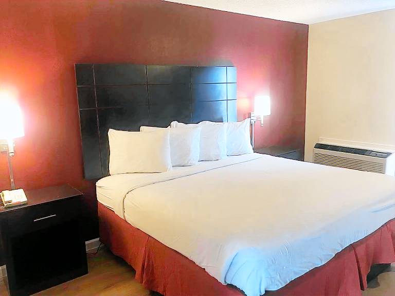 Red Roof Inn & Suites San Angelo in San Angelo, TX