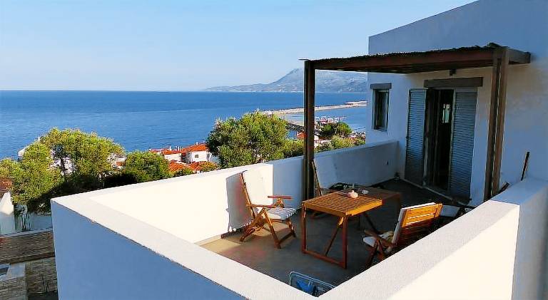 Rental apartment with garden & pool — photo 4