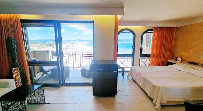 Beachfront Apartment Oasis VIP Club — photo 2