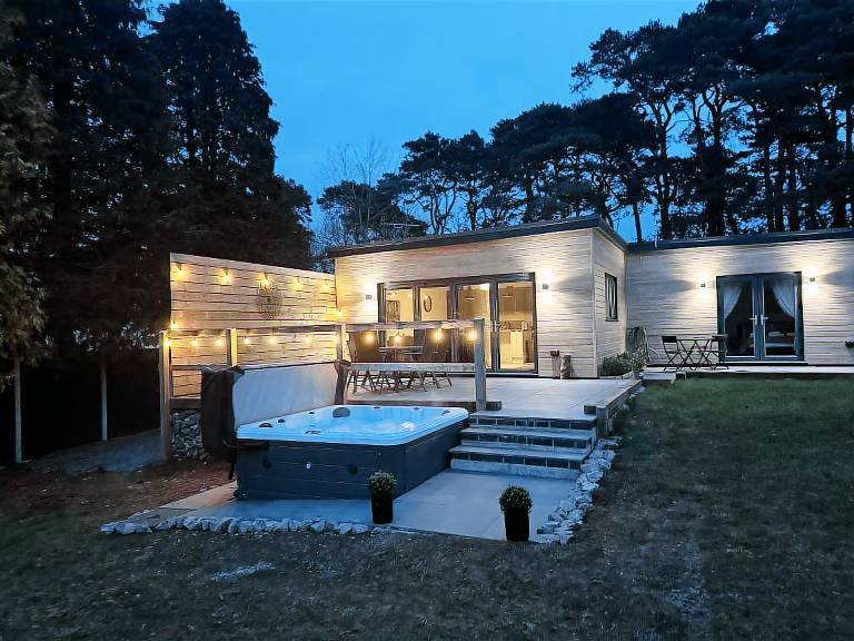 Cottage  Clevedon