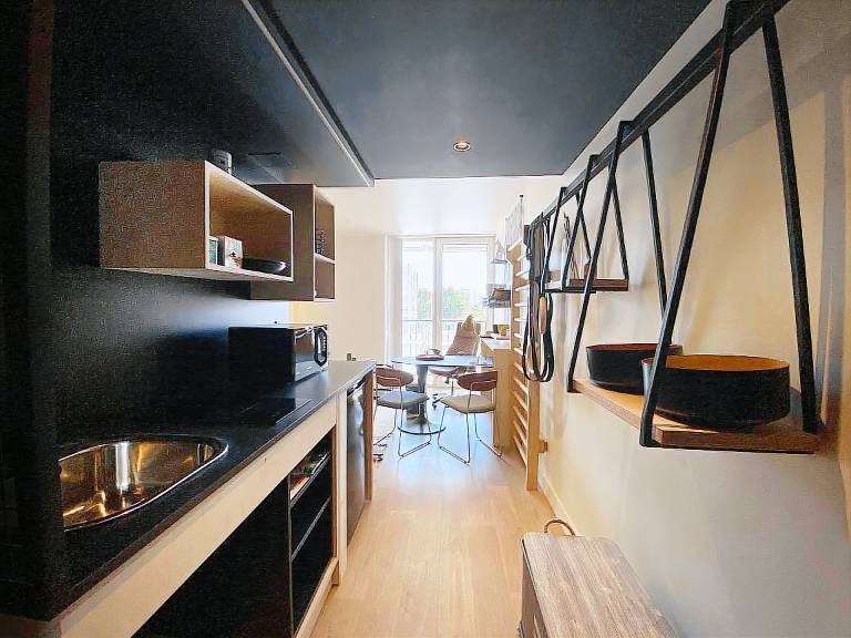 Serviced apartment with patio & garden | Pets are welcome — photo 4