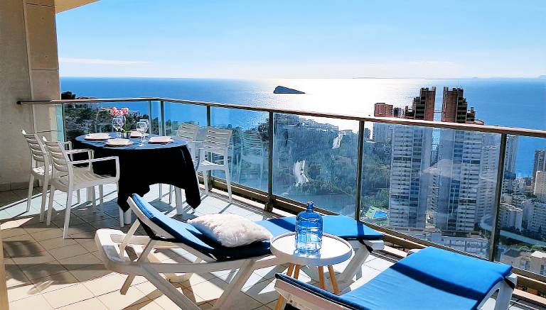 Two-bedroom apartment with sea views - Floor 29 in Benidorm