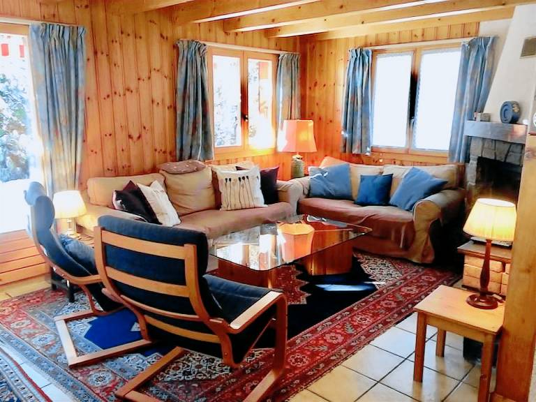 Fully equipped nice vacation home with yard & barbeque | Nature view | Dogs allowed — photo 3