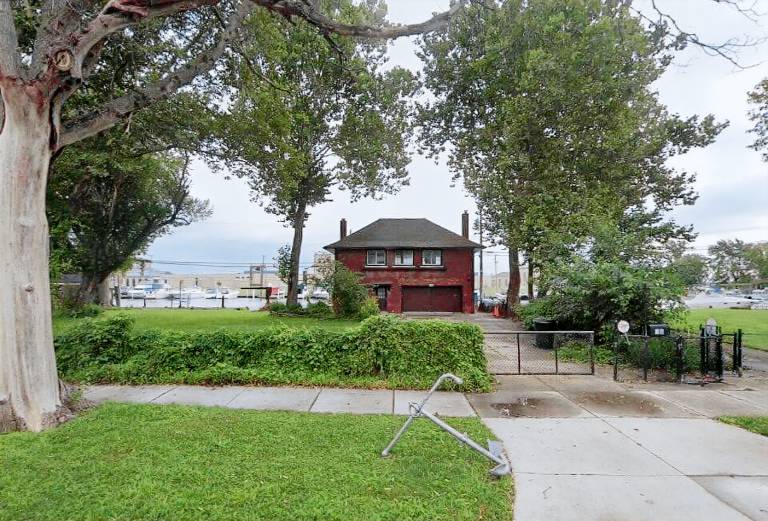 House  Joseph Berry Subdivision