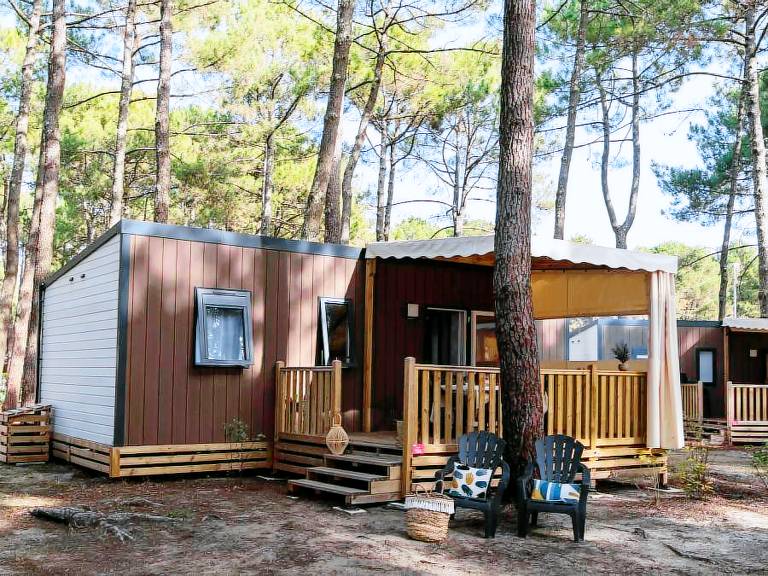 Mobile home with heated pool, terrace & barbeque — photo 4