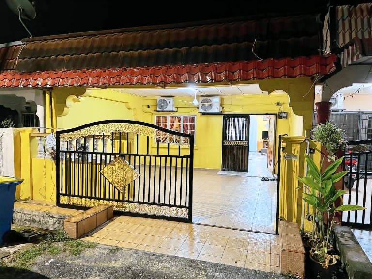 200 m&sup2; Ferienhaus