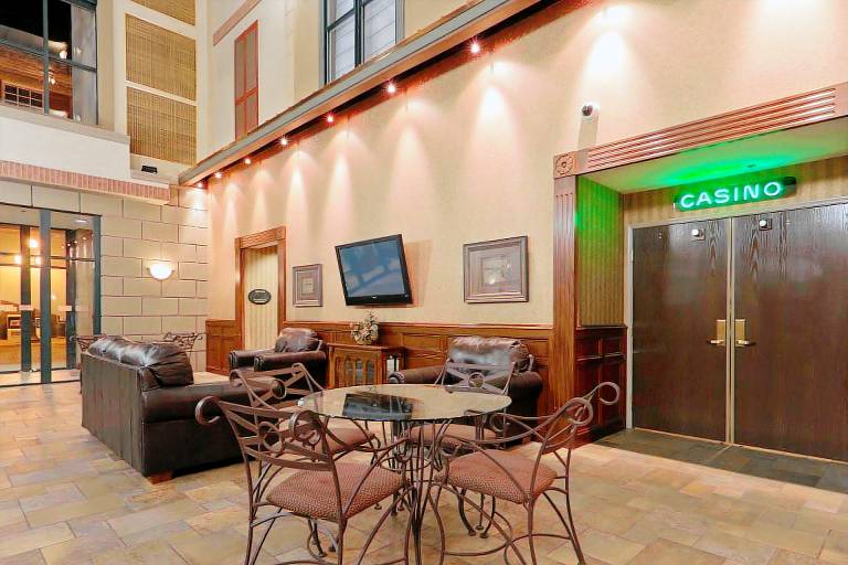 Holiday Inn Express Hotel & Suites Deadwood-Gold Dust Casino By IHG — photo 3