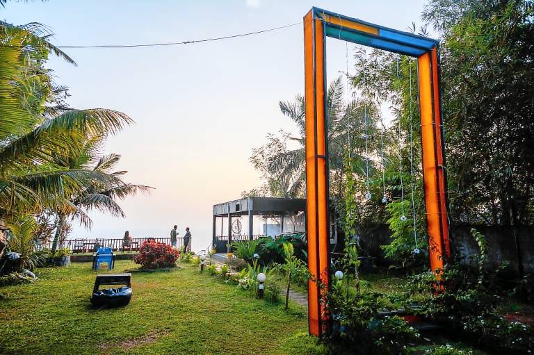 Sky Frame Beach Resort — photo 3