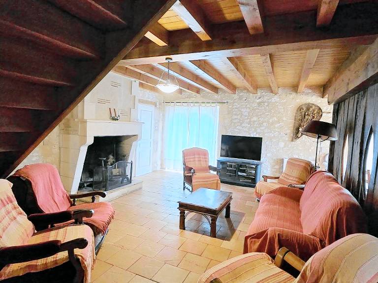 Gite with private pool, patio & barbeque — photo 4