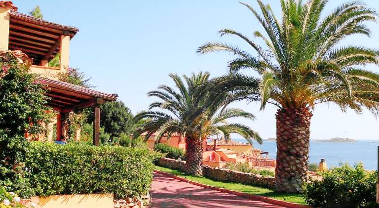 Serviced apartment with terrace & garden | Close to the beach | Pets allowed — photo 4