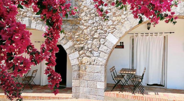 Child-friendly lovely rental apartment with pool & terrace | Beach nearby | Pet-friendly in L'Escala