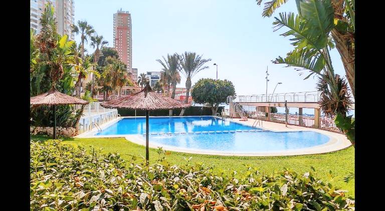 Rental apartment with pool — photo 4