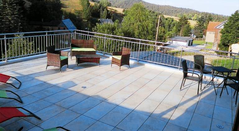 Rental apartment with garden, barbeque & terrace — photo 4