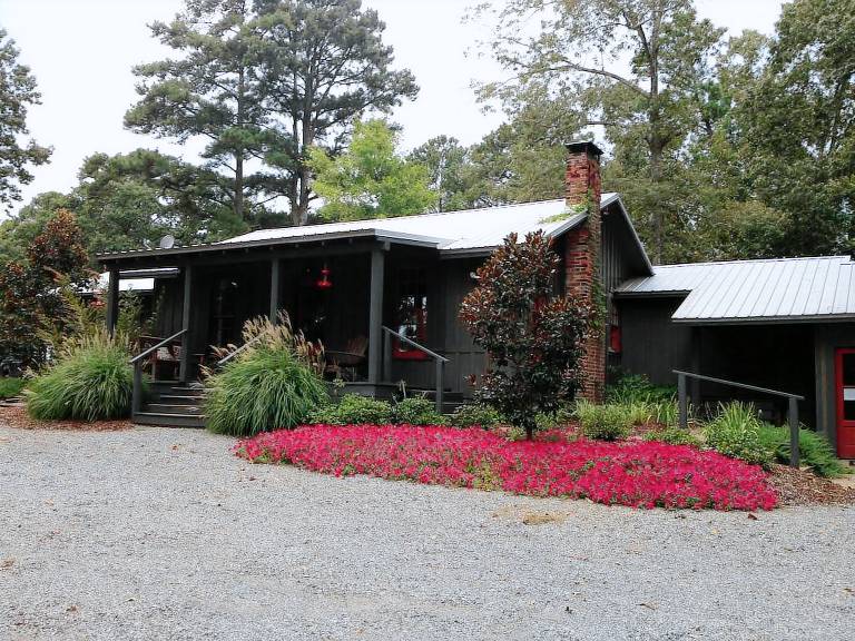 Mississippi Cabin Rentals from 67 HomeToGo