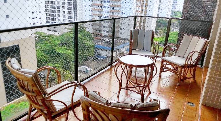 Apartment | Next to the beach | Pets are welcome in Guarujá