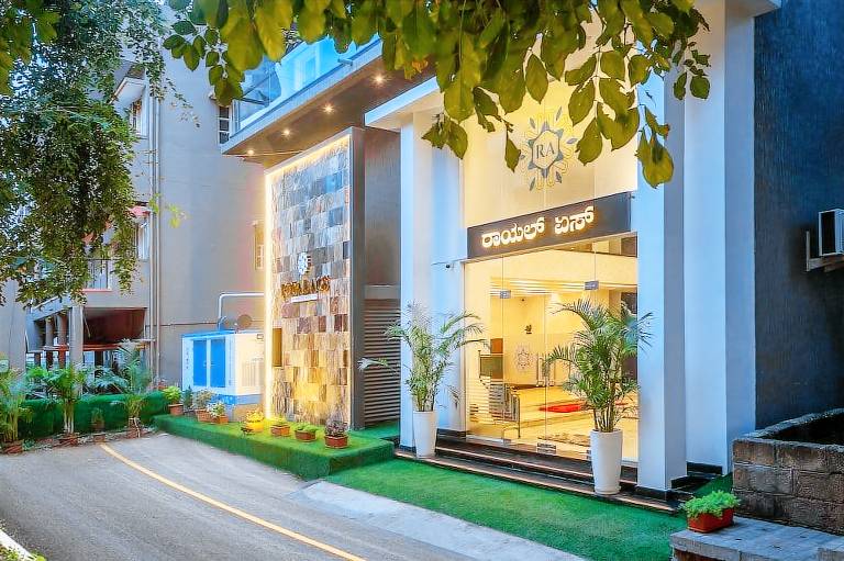 Royal Ace Boutique Hotel