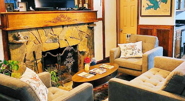 Arrowhead Lake Inn — photo 5