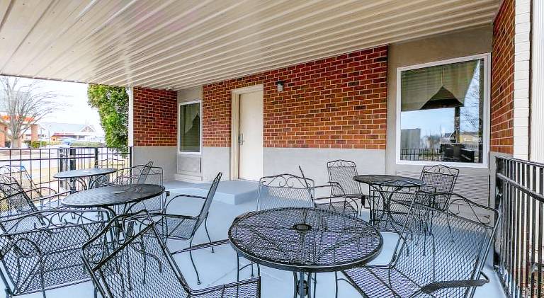 Red Roof Inn Leesburg, VA — photo 2