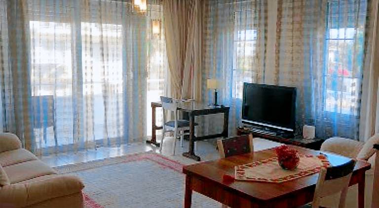 Holiday apartment with garden, grill & private pool — photo 2