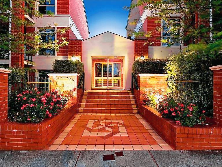 Apartment  Box Hill