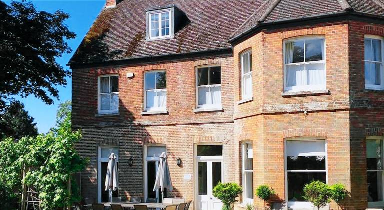 Substantial 6 bed House in Christchurch Dorset in Christchurch