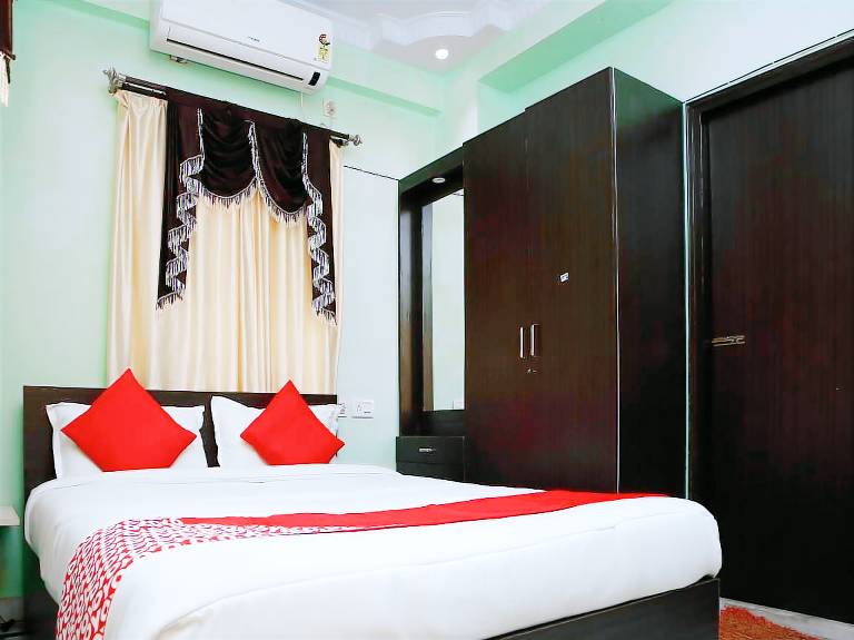 Hotel O Sradhanjali Guest House