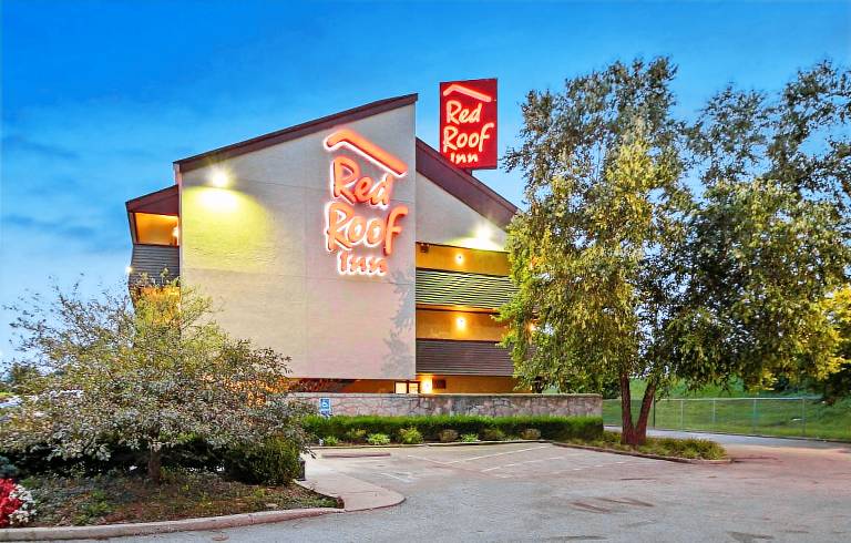 Red Roof Inn Louisville Expo Airport in Louisville, KY