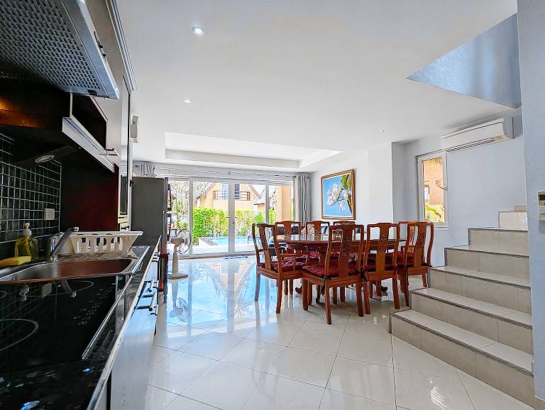 Villa with pool | Perfect for remote work — photo 5