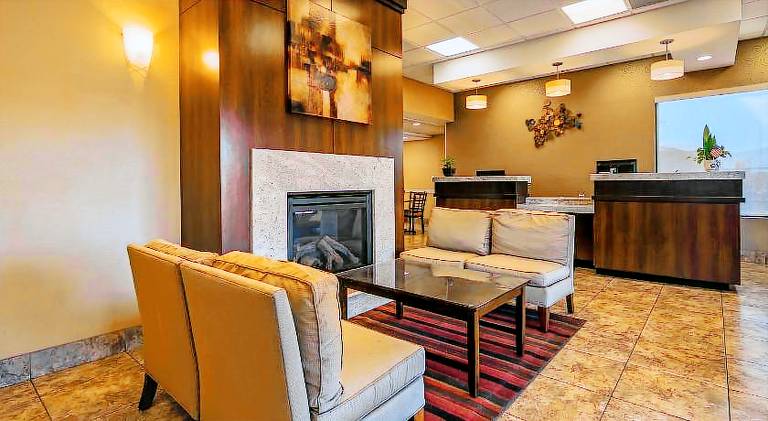 SureStay by Best Western Tehachapi — photo 2