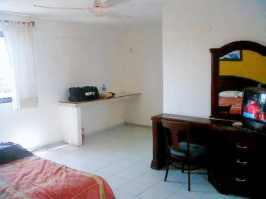 Hotel Los Cuates de Cancun — photo 2