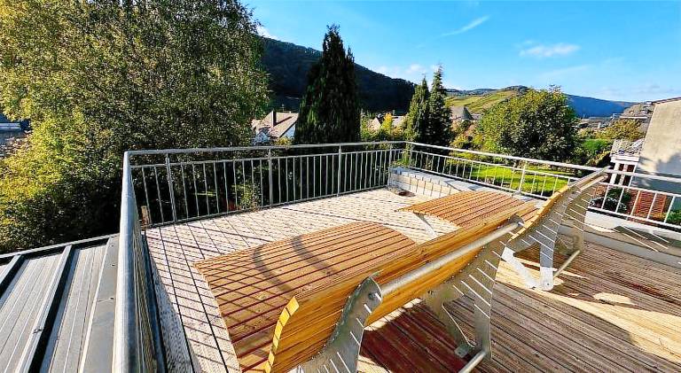 House with sauna & yard | Pets are welcome — photo 3