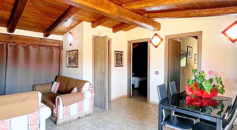 Vacation home with garden, terrace & jacuzzi | Good for workation — photo 4