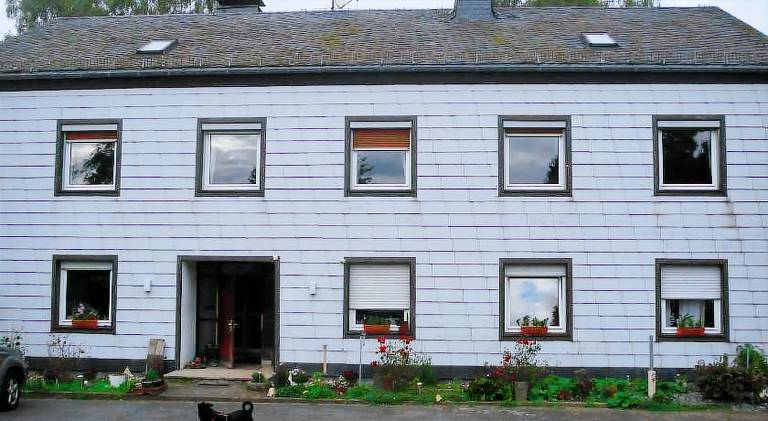 Bed & Breakfast  Mayen