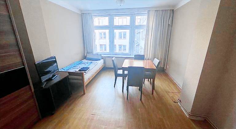 Zimmer am Rathaus Altona — photo 2