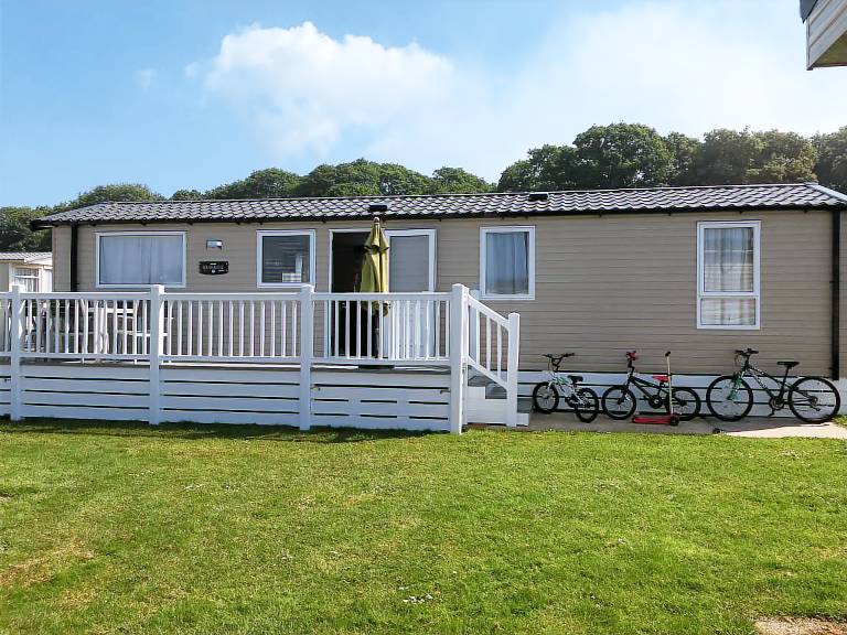 Lodge New Milton