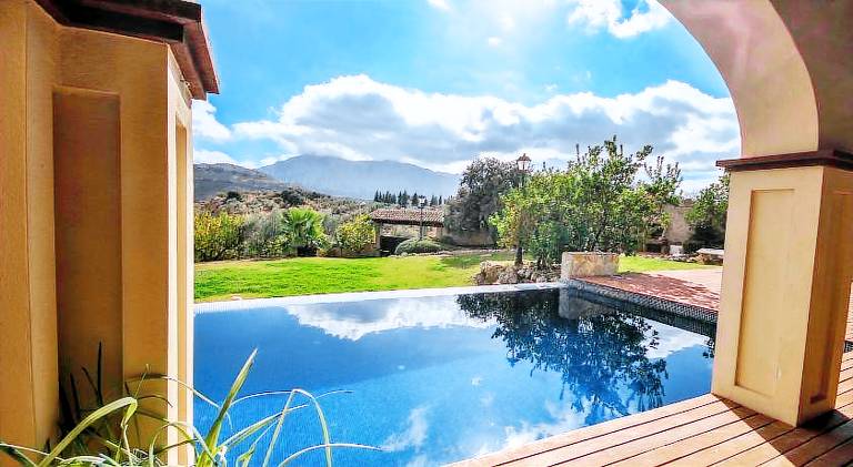 Beautiful villa with pool | Dogs allowed in Antequera