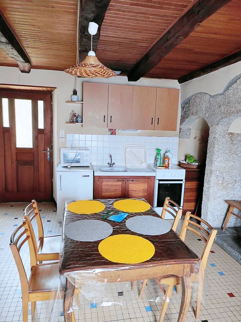 Vacation home with BBQ & terrace | Mountain view — photo 3