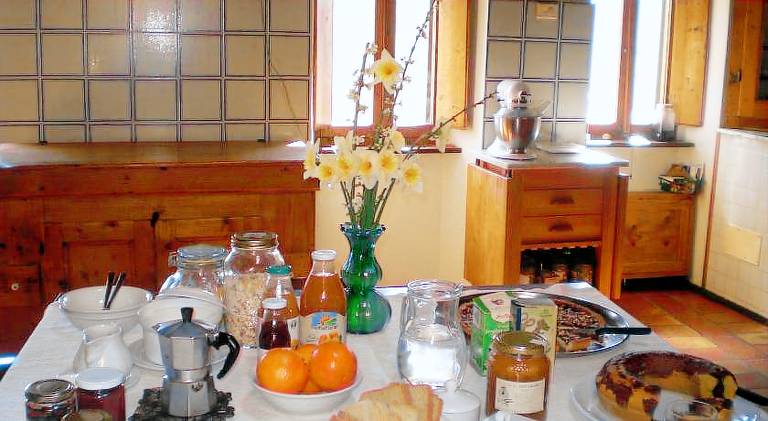 House with barbecue & garden — photo 4