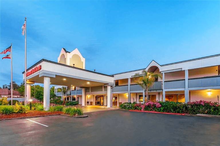 Best Western Plus Wine Country Inn & Suites in Sonoma, CA