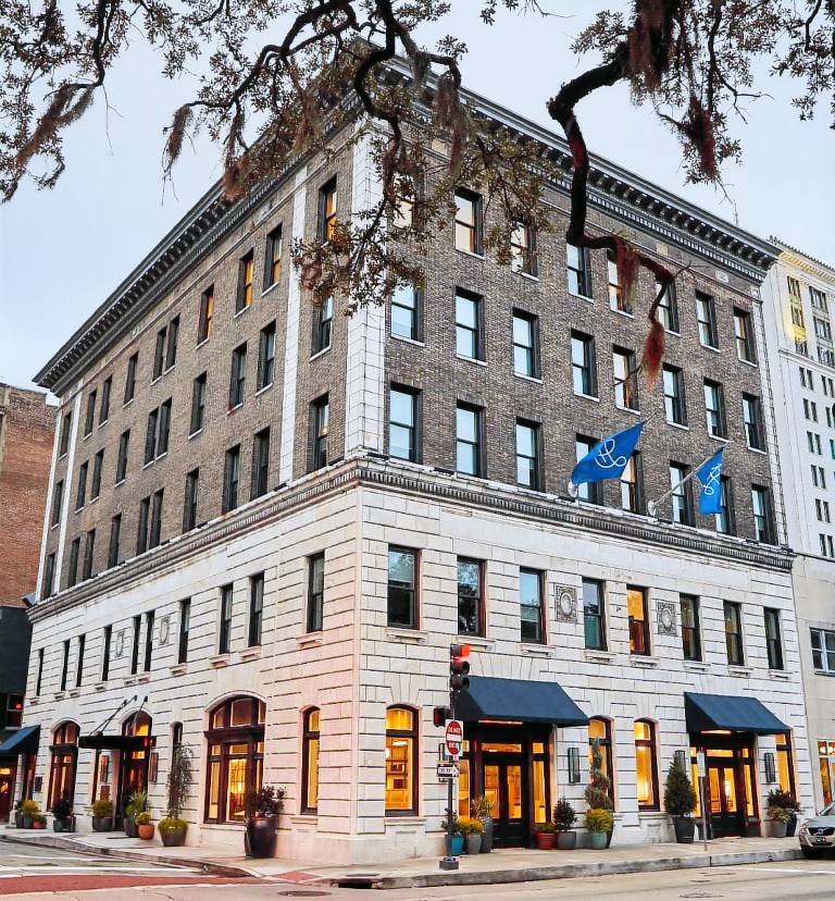 The Drayton Hotel Savannah, Curio Collection by Hilton in Savannah, GA