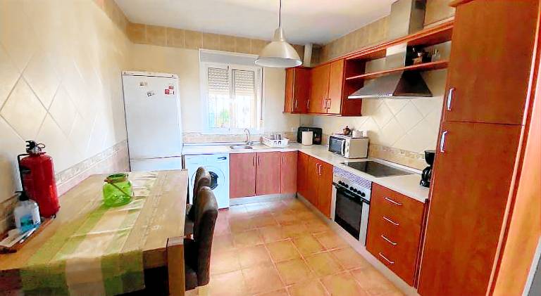 Charming vacation home with hot tub & pool | Pets are welcome — photo 4