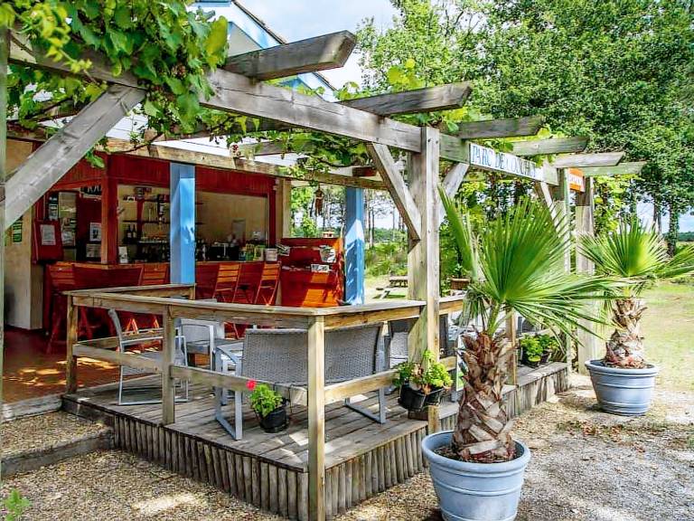 Family-friendly lovely mobile home with pool & terrace | Pets are welcome — photo 3