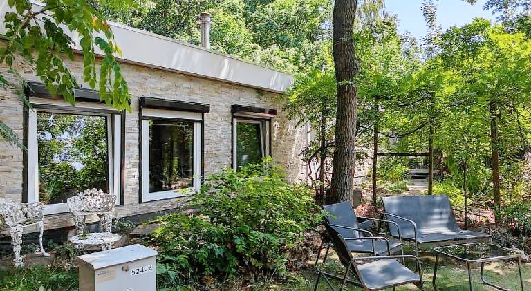 160 m&sup2; Ferienhaus