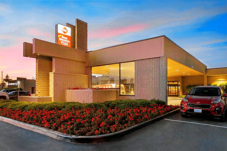 Best Western Plus University Inn — photo 5