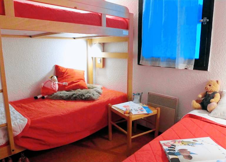 Swimming pool, sauna, hammam, parking, tv, ski locker, 25m², Saint-Léger-les-Mélèzes — photo 5