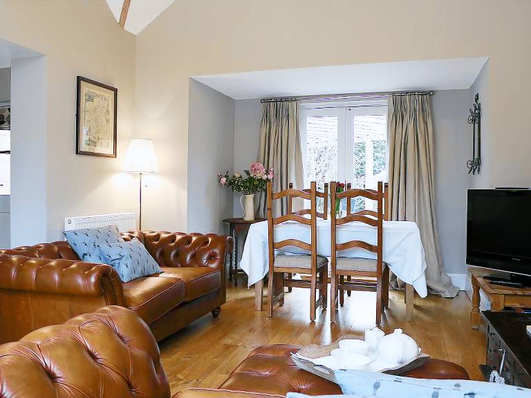 The Coach House — photo 4