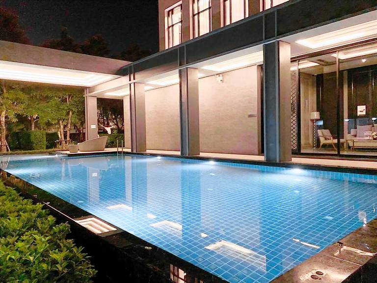 Pleasant vacation home with pool | Good for workation | Pets are welcome — photo 3