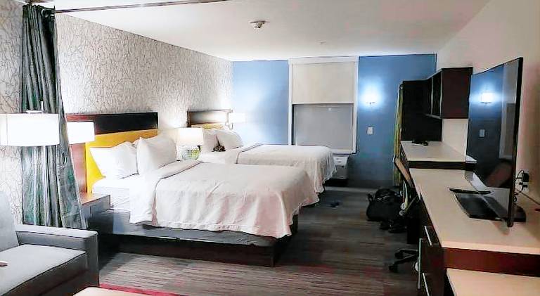 Home2 Suites by Hilton Elkhart — photo 2