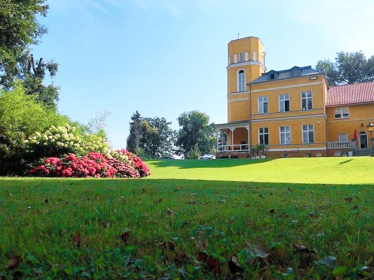 Castillo Glowe
